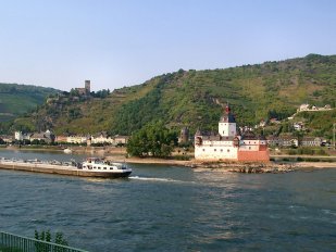 Burg Pfalzgrafenstein bei Kaub am Rhein -  - Reinigung im Josverfahren und Hydrophobierung mit  ProStone Bildrechte siehe Impressum/Bildnachweise